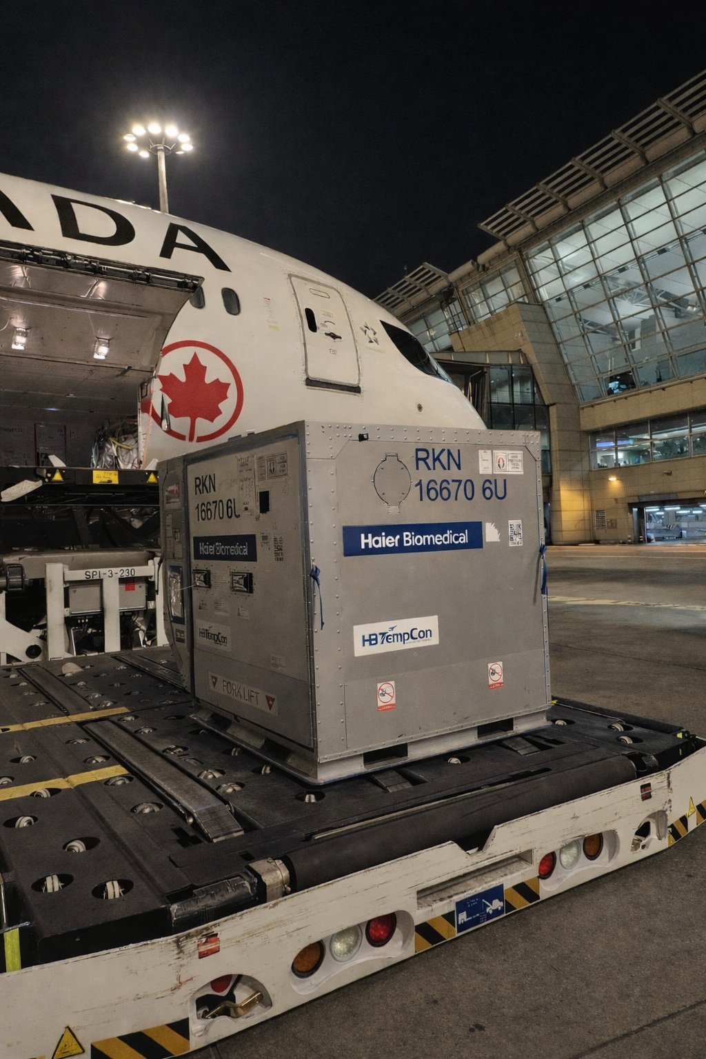 携手加航，鸿鹄航空科技圆满完成仁川至里斯本温敏药品运输